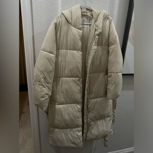 Cream long puffer